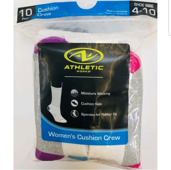 Women's 10 pair of socks NWT - Picture 2 of 6